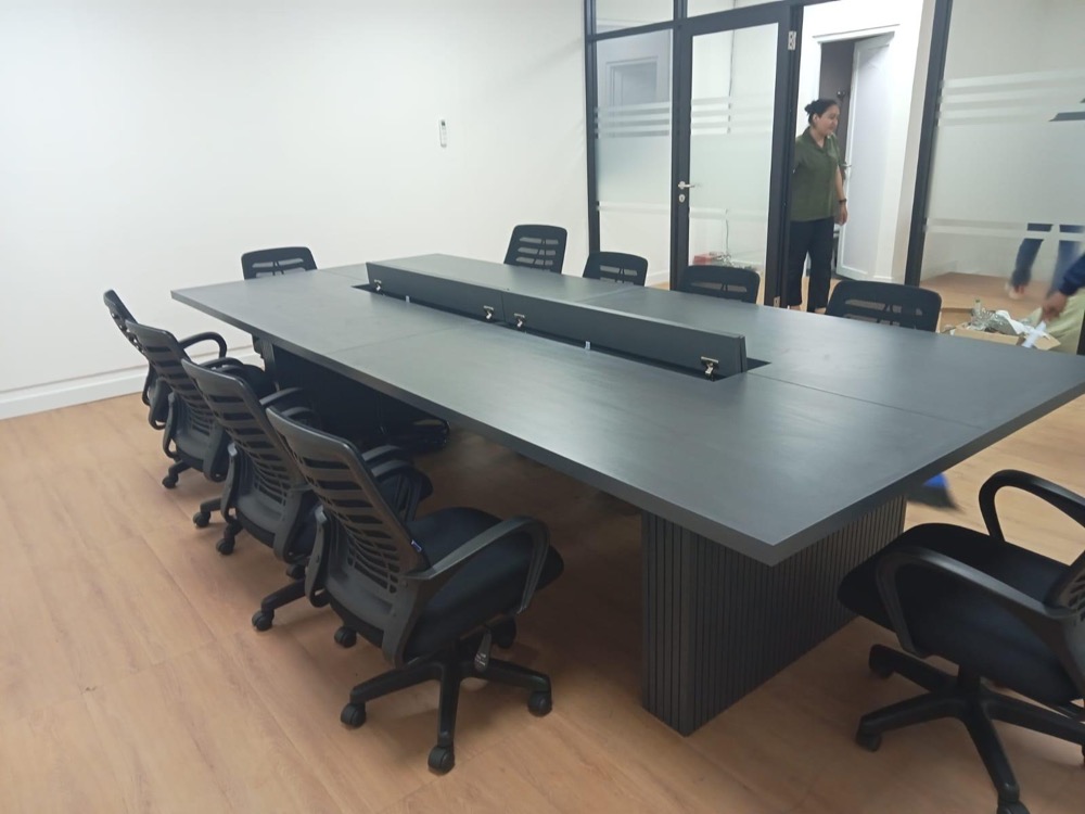 Hensel Electric workspace 3